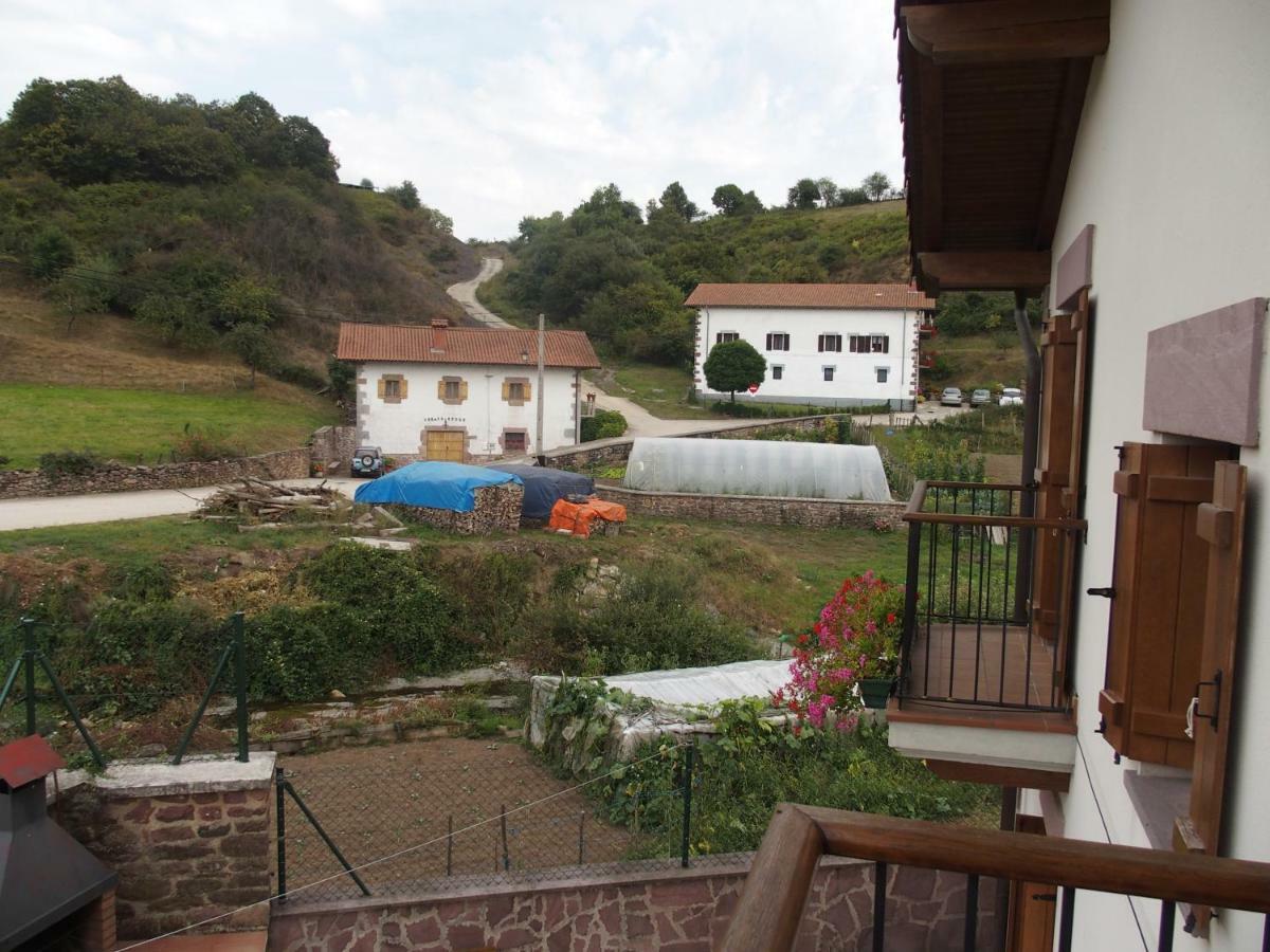 Casa Rural Txolinenea Pensionat Lantz Eksteriør billede
